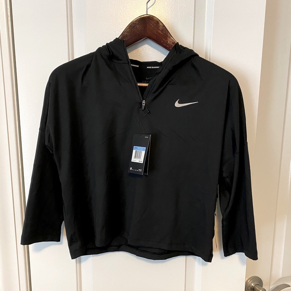 Brand New! Nike Standard Fit long sleeve!
